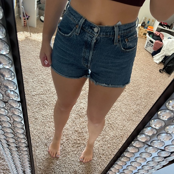 levi’s 501 shorts - Picture 2 of 6